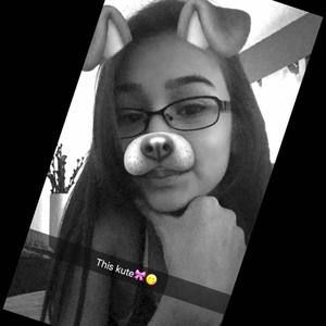 Meet your Posher, Andrea iveth